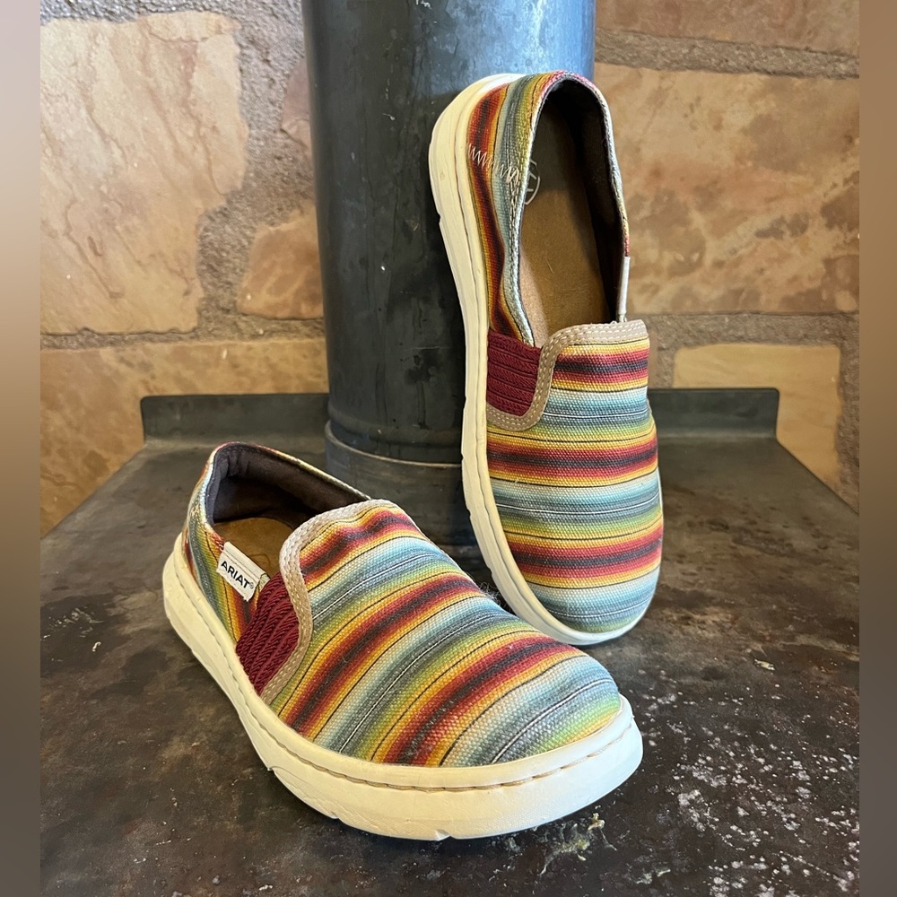 Ariat Women’s Ryder Slip-On Shoe, 6.5, Serape, very good condition.